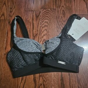 Bombshell sportswear bra